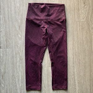 Wunder Under Crop 23”